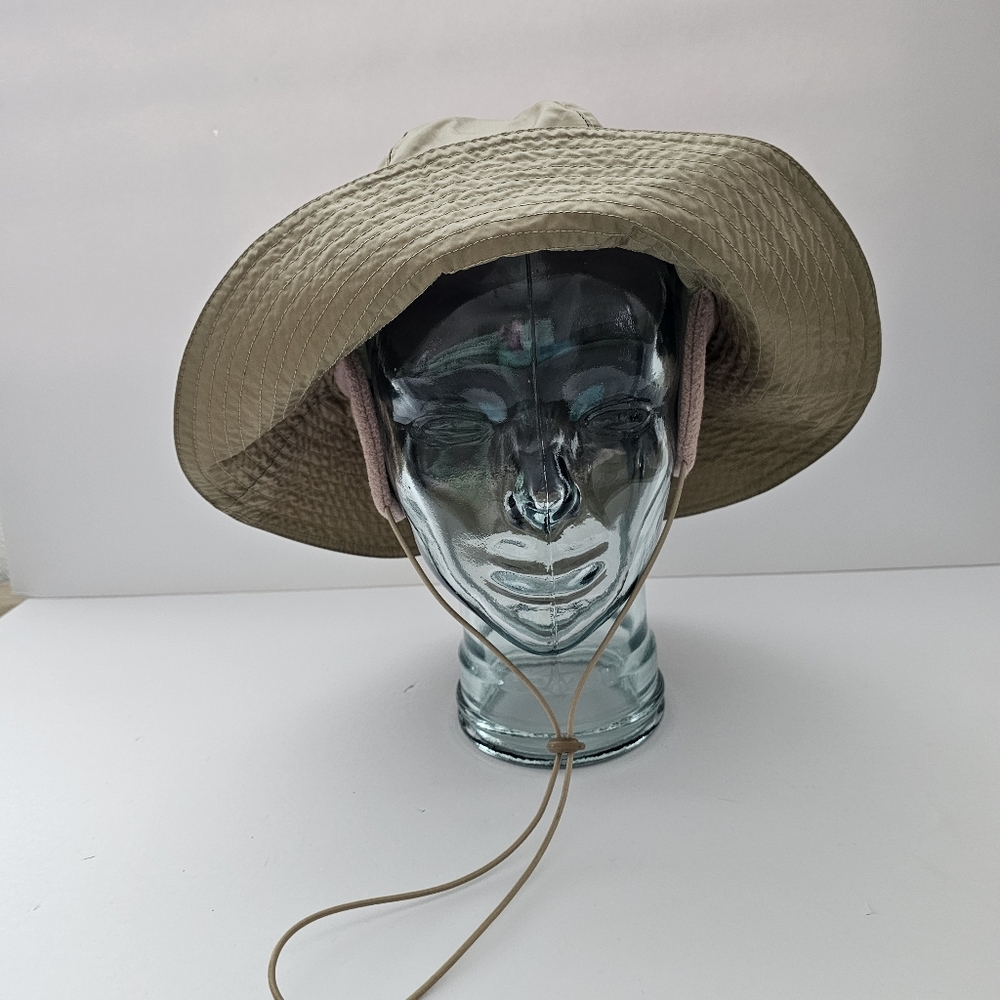 Physician Endorsed UPF Sun Hat with Fleece Ear Flaps Tan Nylon Winter Sun Hat - Picture 6 of 9